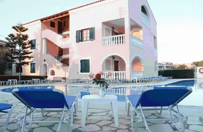 Lägenhetshotell Eriva By Hotelius Acharavi (Corfu)