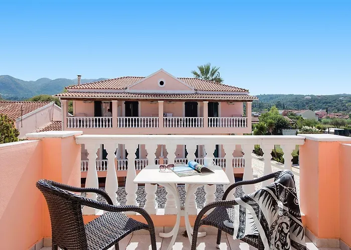 Eriva By Hotelius Ахарави