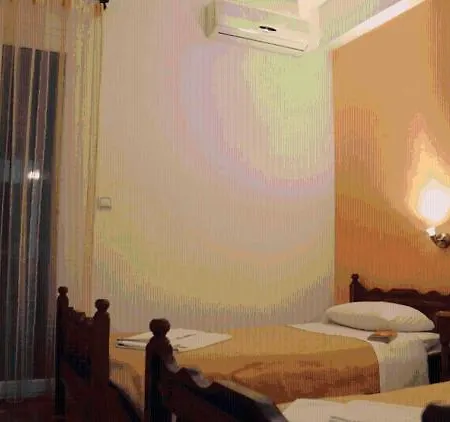 Eriva By Hotelius 2*